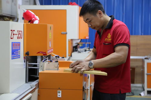 探索家具新尚全铝家具工艺提升,效率翻倍之道,专访准发机械刘总